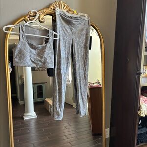 Mono b leggings bra set size M. New with tags